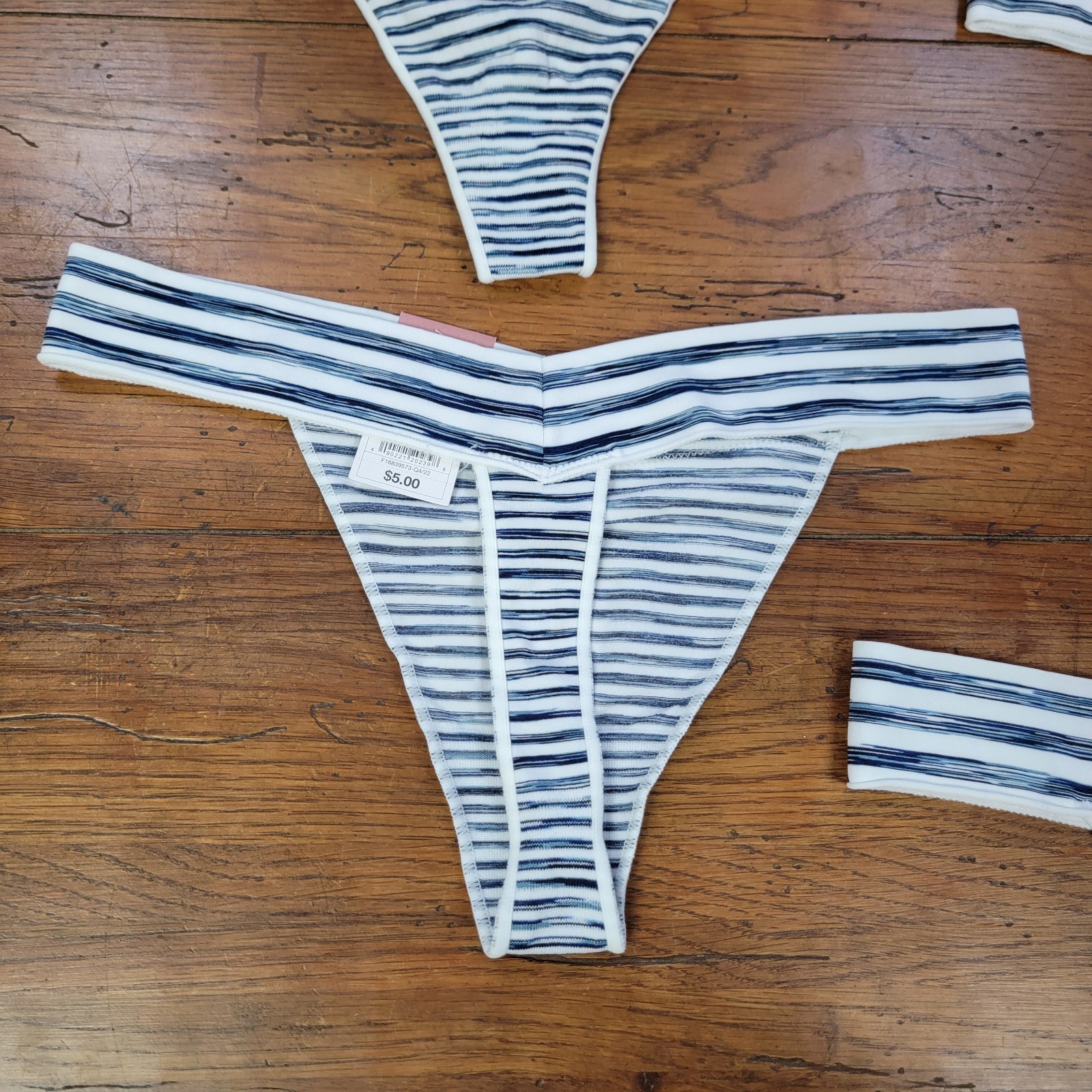 (4) Auden Womens Large (12-14) Thong Underwear Polyester Blend Striped