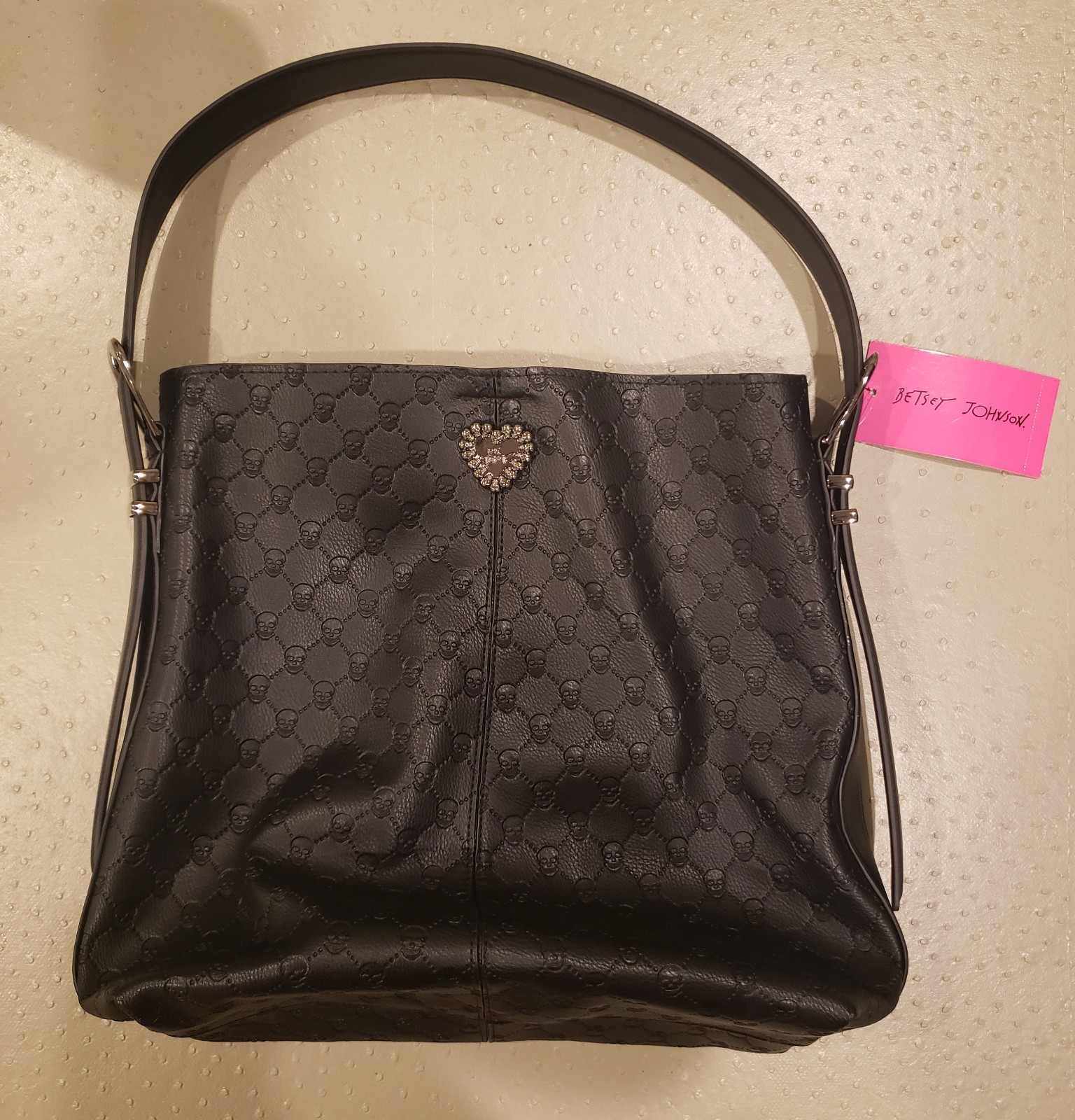 Betsey Johnson Black Skull Embossed Hobo Shoulder Bag Snap, Pockets, Charm
