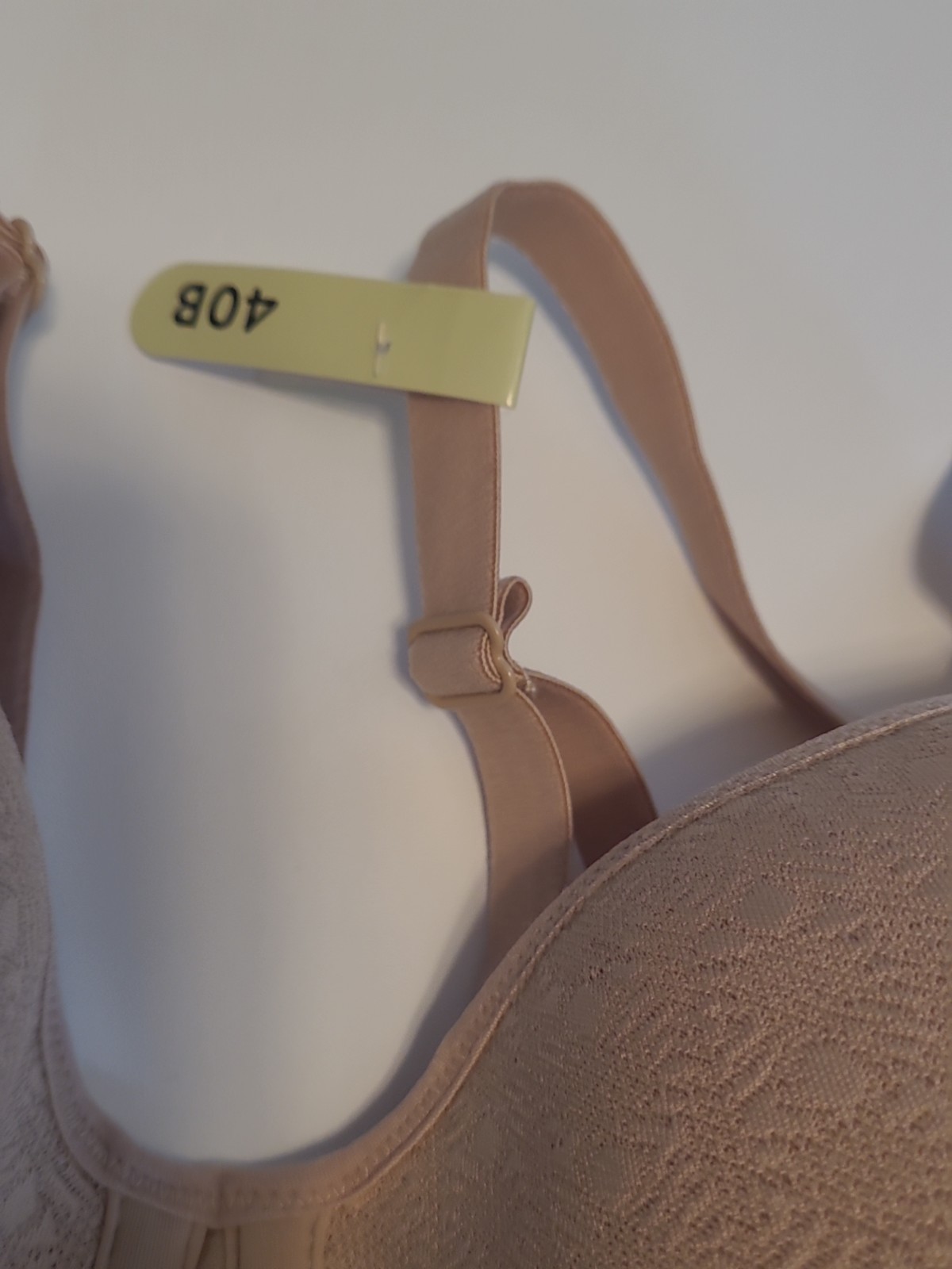 New 40B Hanes ComfortLite Wired Beige Tan $38 Breathable Cups Summer T Shirt Bra