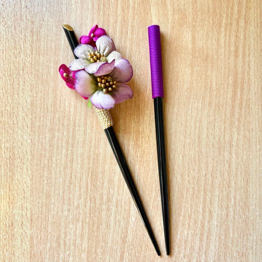 Black & Purple Flower Hairpin, Kimono Wedding Bridal Accessory