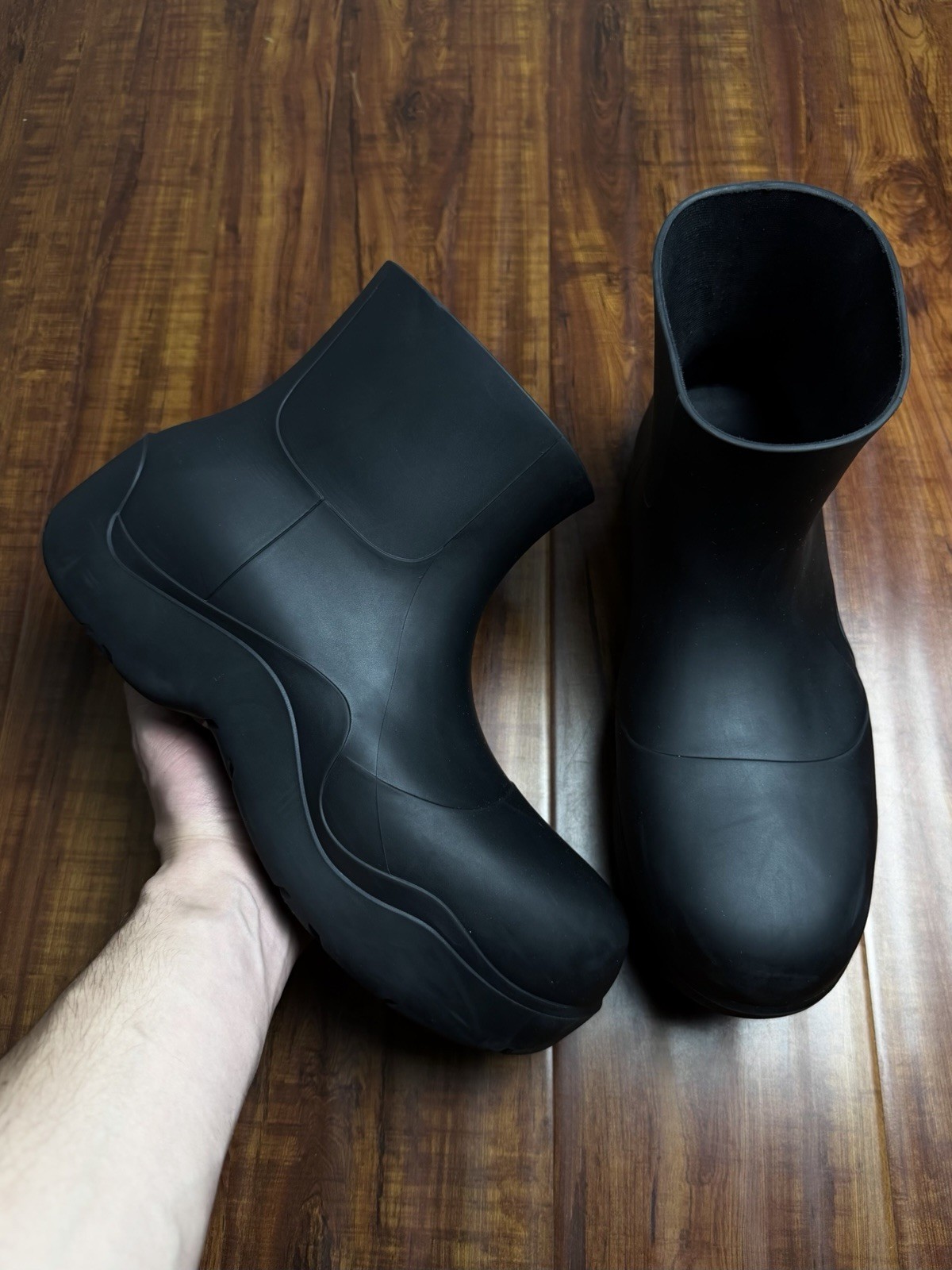 Bottega Veneta Puddle Ankle Boots Black Rubber Mens Sneakers – Size 45BV 12US