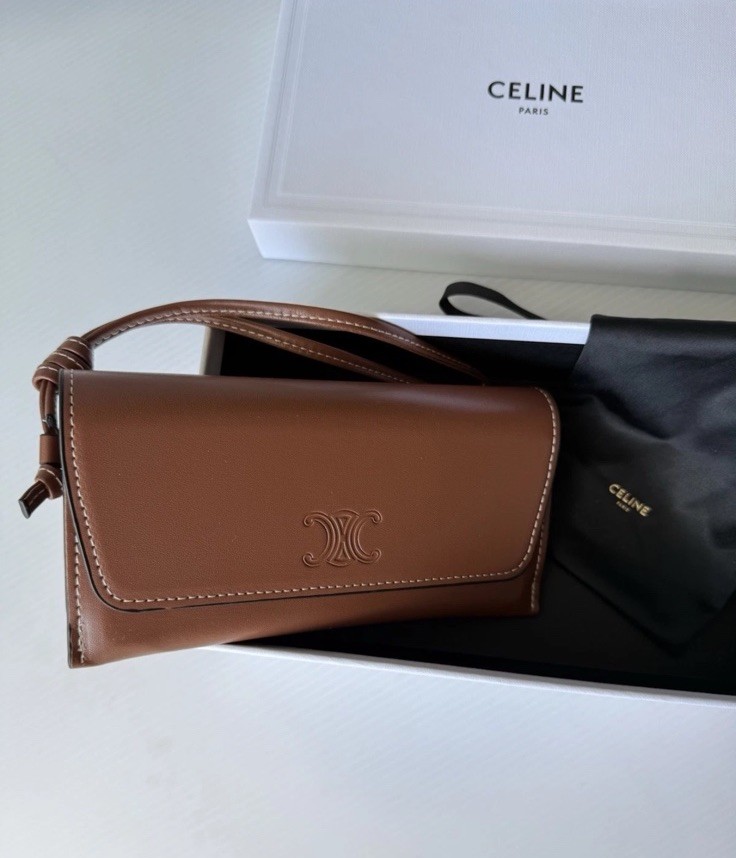 Celine CL40238U 01A Triomphe Oval Women Sunglasses Black Silver Grey AUTHENTIC