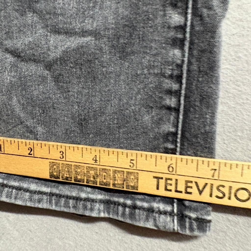 Levis 314 Shaping Straight Jeans Womens 29 Gray Denim Stretch Pants