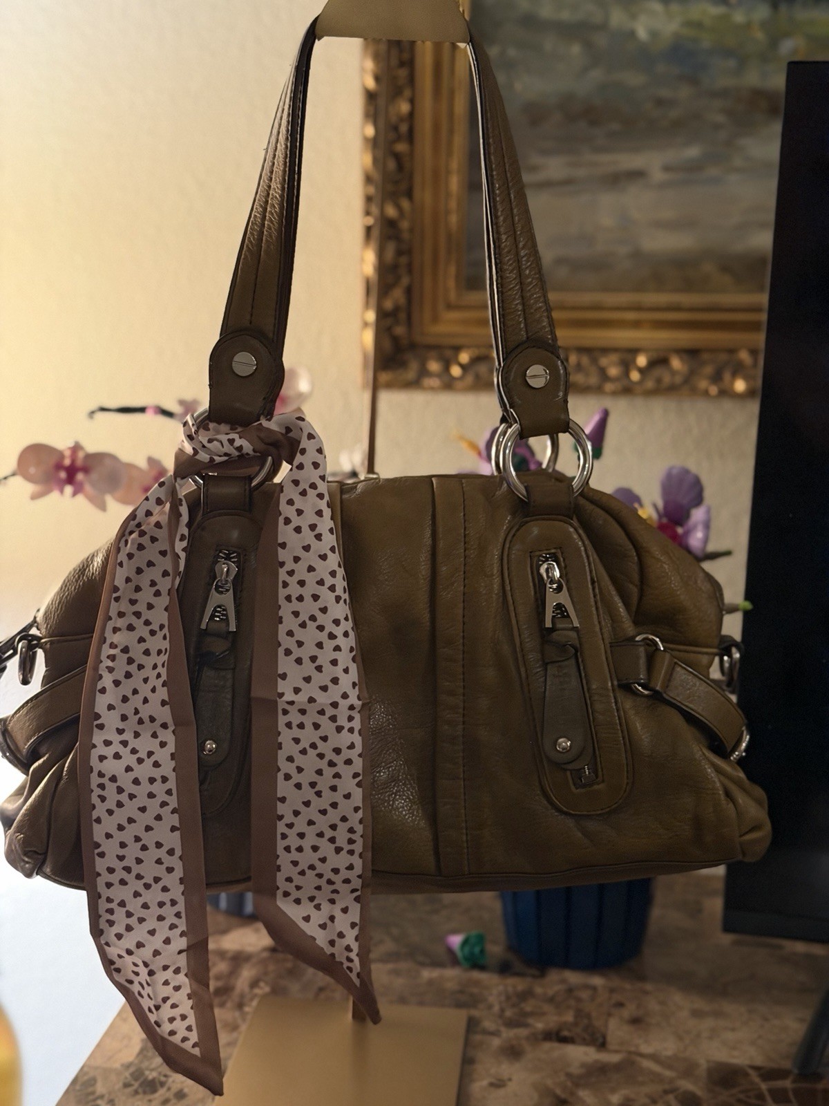 B. Makowsky Olive Green Pebbled Satchel Top Handle Zip Silver Detach Strap