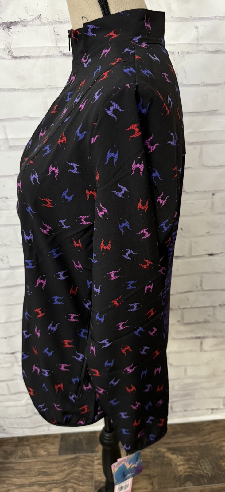 Disney Villains Malificent Sz S Packable Full Zip Scrub Jacket New
