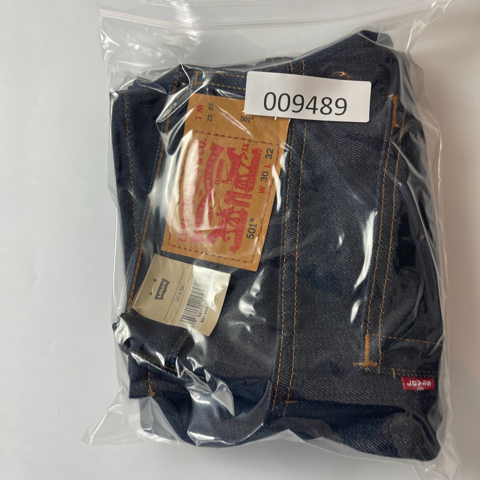 Levis Jeans Mens 30×32 Blue 501 Original Button Fly Shrink to Fit Dark Wash