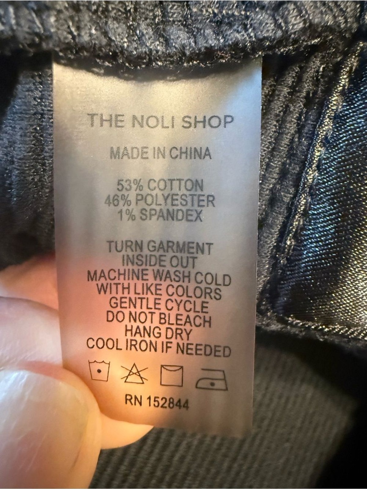 the Noli Shop Black Ribbed Crewneck Sweater