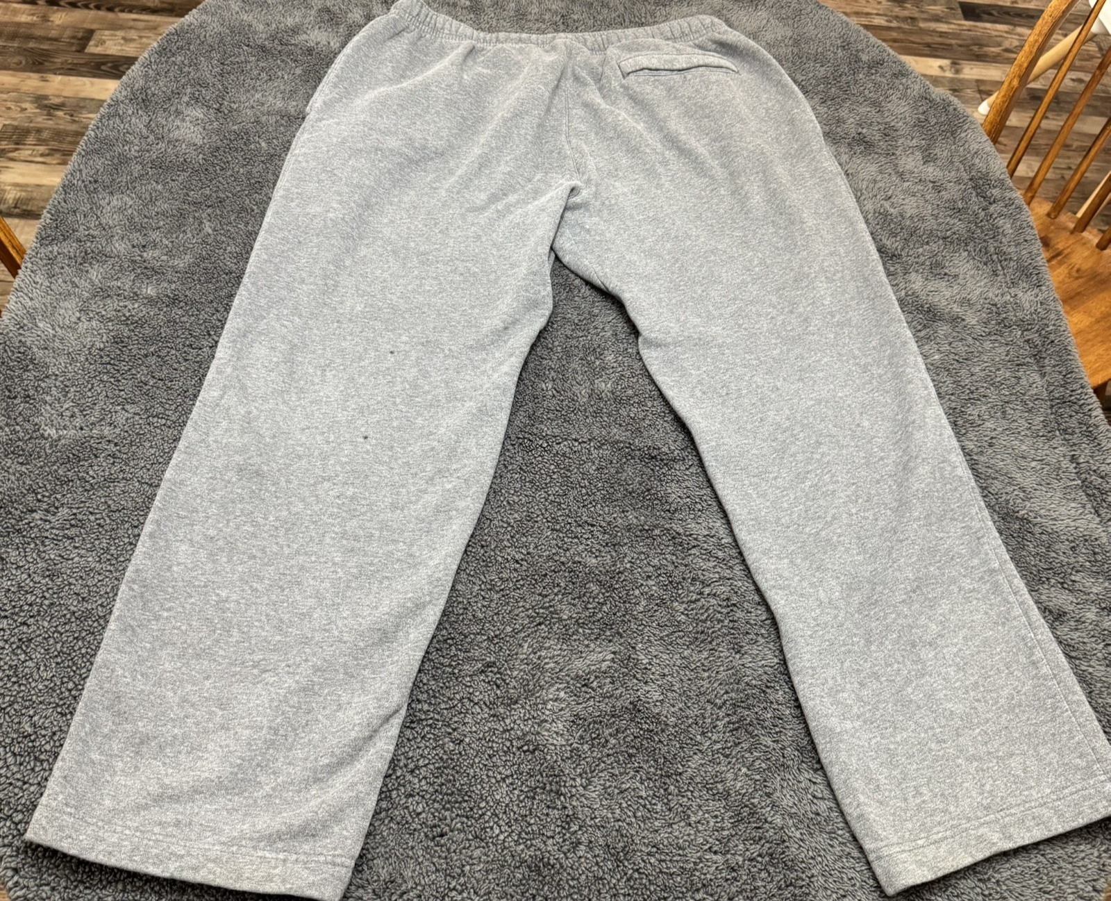 Nike Pants Men’s 2XL Gray Fleece Sweatpants Straight Joggers Classic Logo