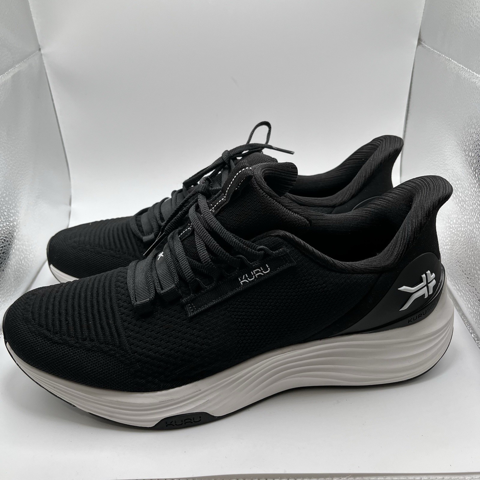 EUC Kuru Atom 2 – Jet Black/Bright White – Size 12 Men’s