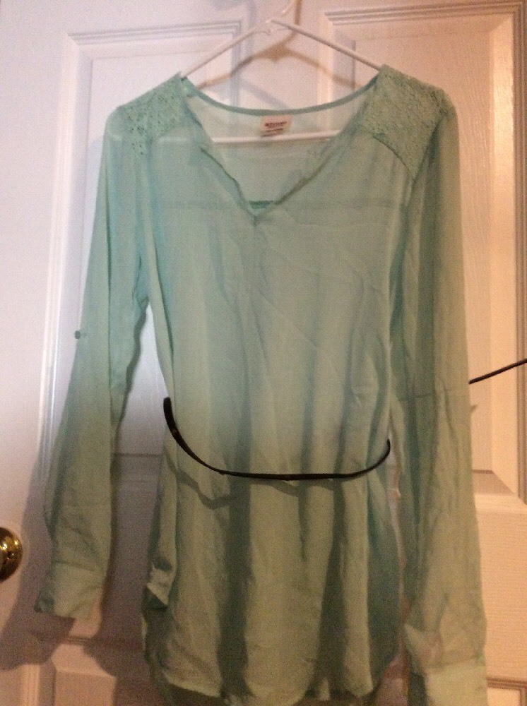 NWT Womens Green Small Shirt Top Blouse Career Sheer Belt Lace Button Up Sleeves