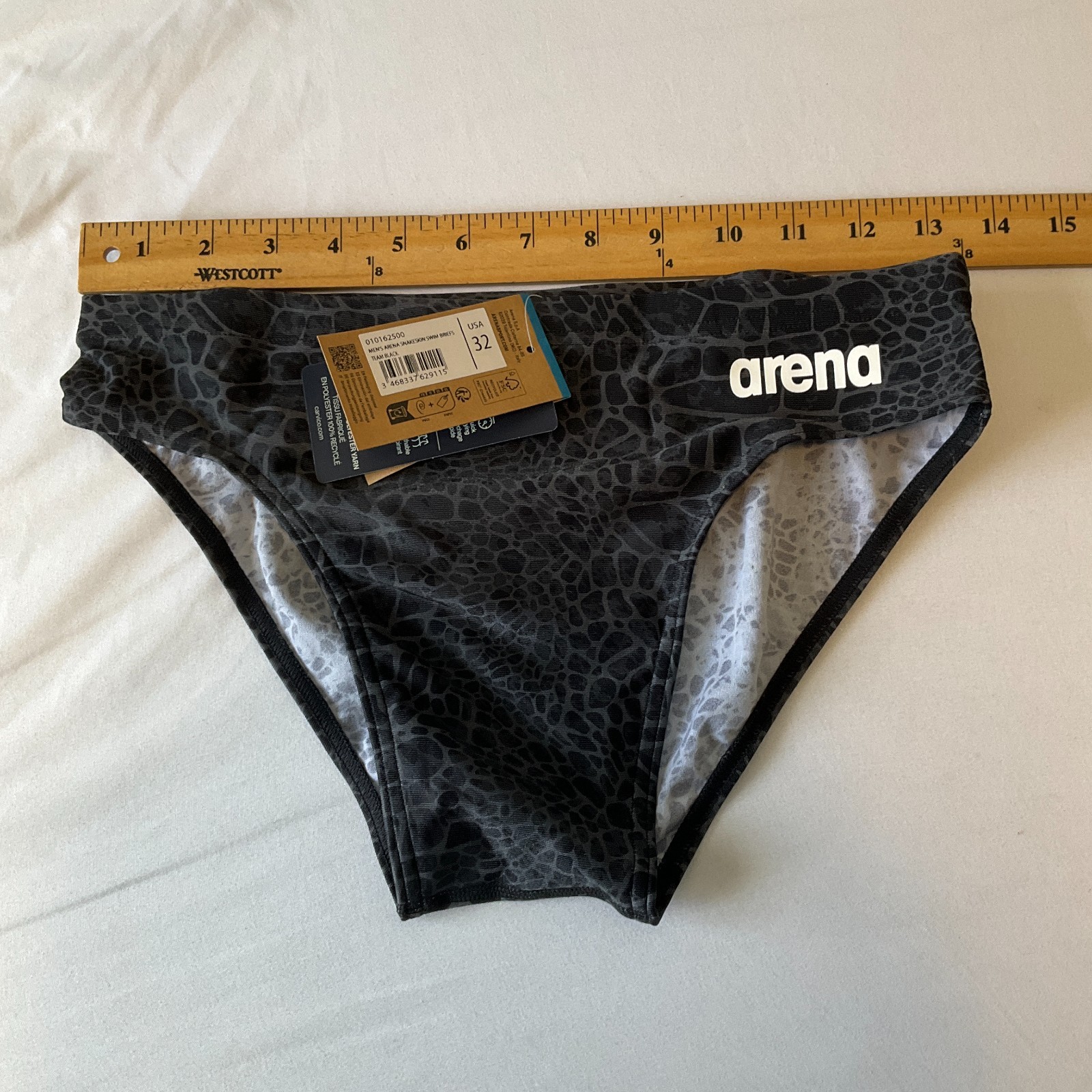 Arena Performance Swimsuit Mens Size 32 Black Snakeskin Swim Briefs Quick Dry