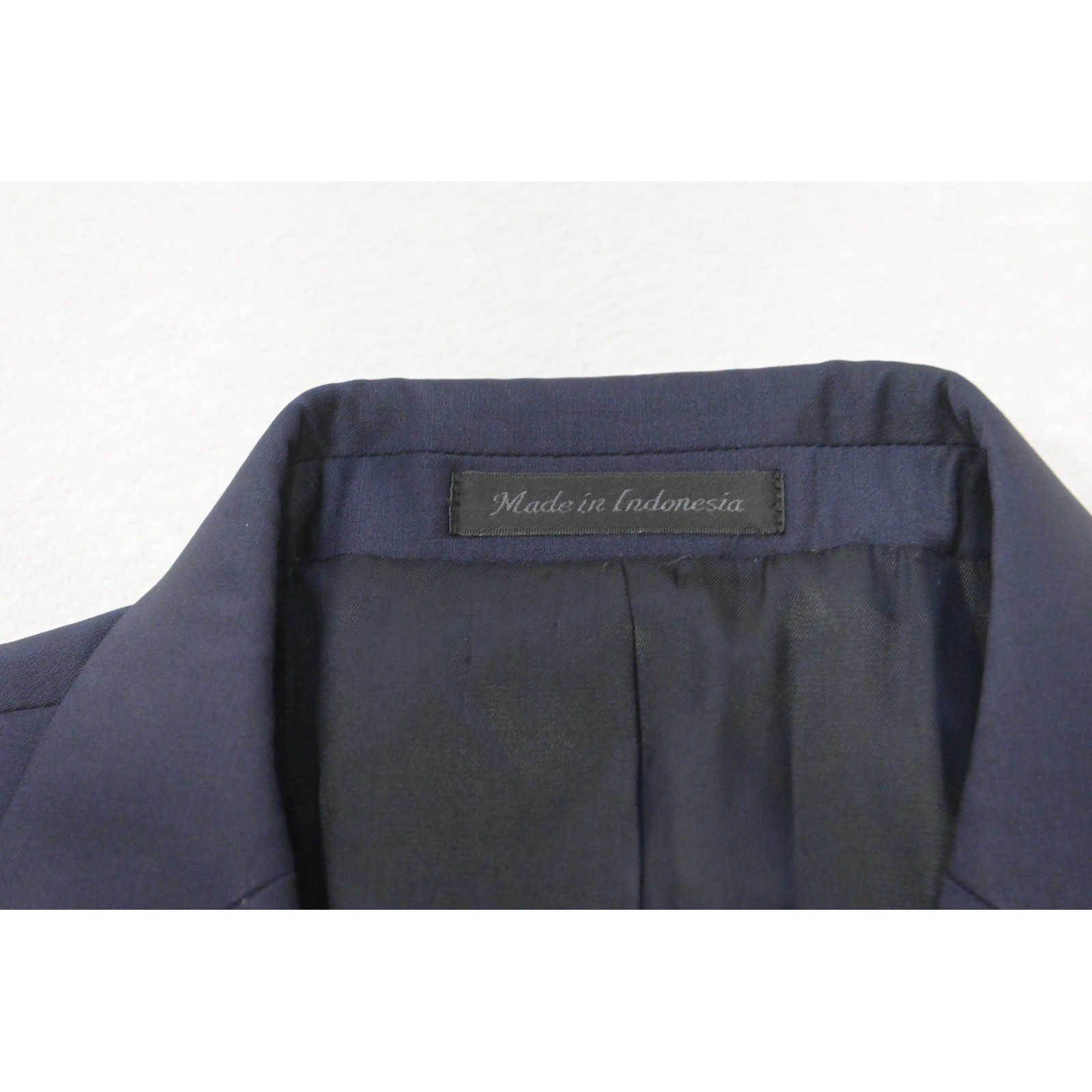 Calvin Klein 2-Piece Suit Men Size 40R Pants 33×30 Blue Slim Fit Stretch EUC