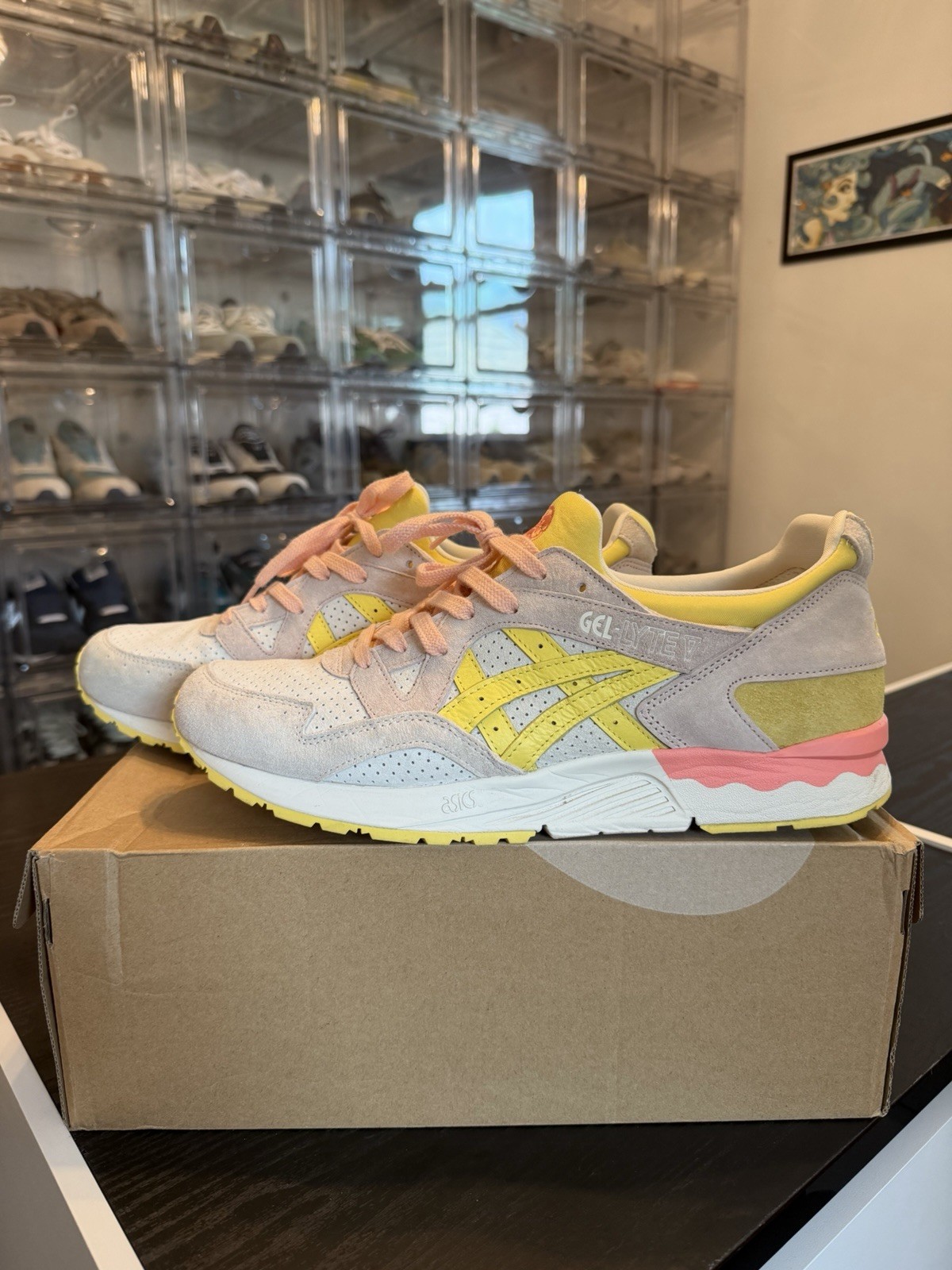 💥PRE OWNED💥 ASICS Gel-Lyte V Banana Cream Men’s Size 13 1201A822-101