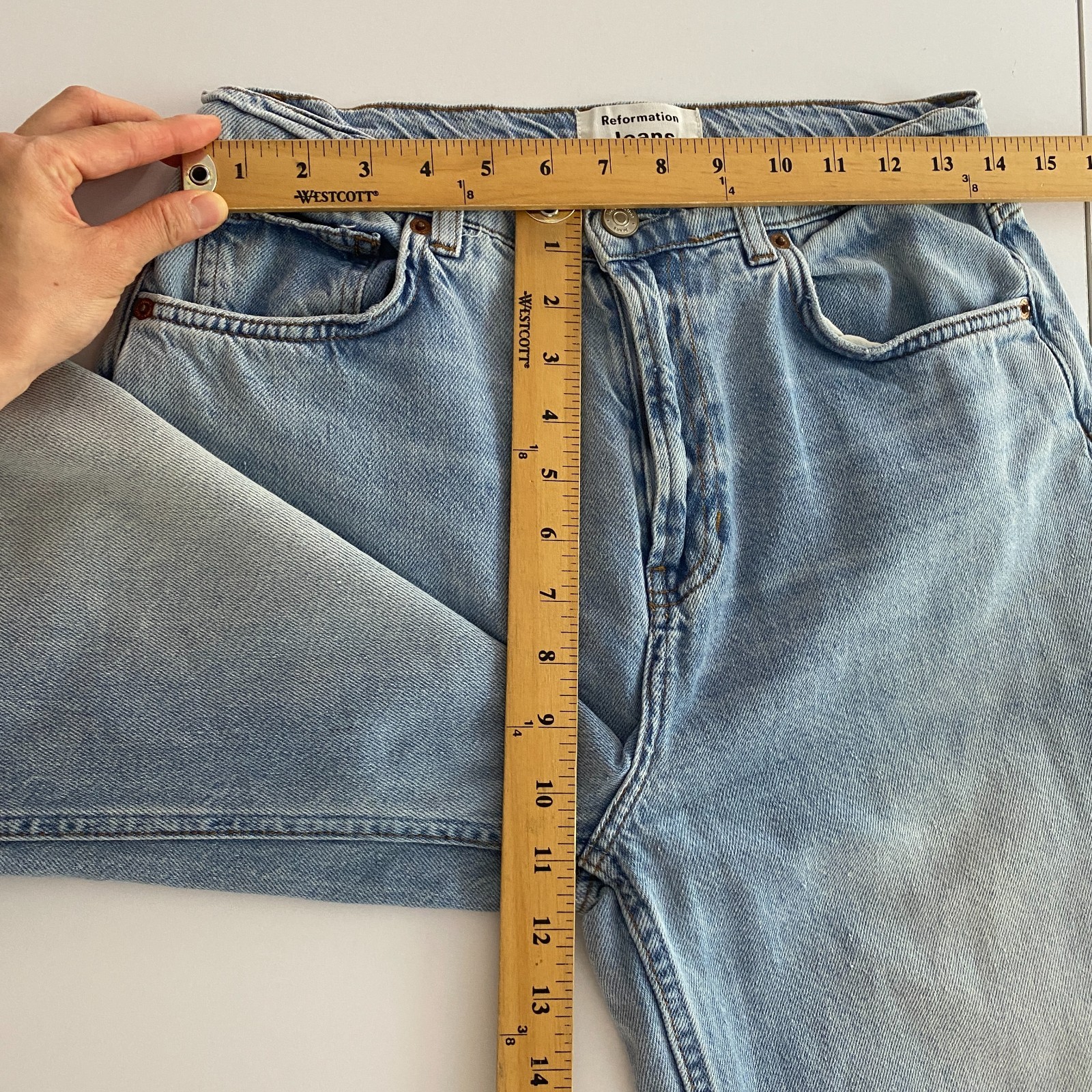Reformation Cary High Rise Slouchy Wide Leg Jeans Size 28 Light Bowen Wash