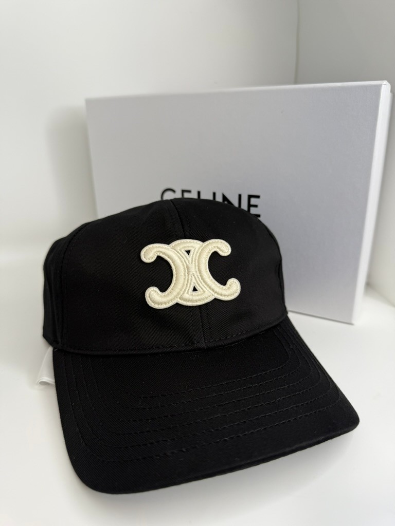 Celine Triomphe Black/Cream Adjustable Baseball Cap Women’s Medium