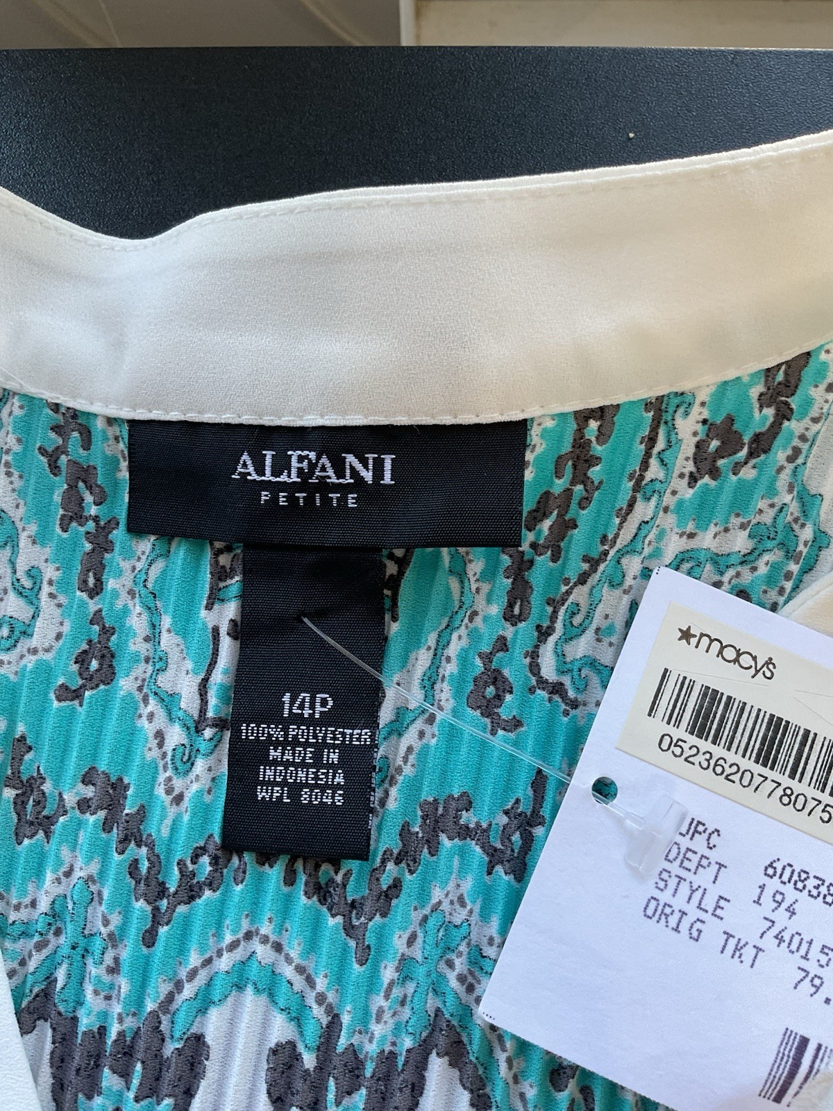 Alfani Petite Turquoise And White Tunic Buttons Small Pull NWT SZ 14 P LONG SLVS