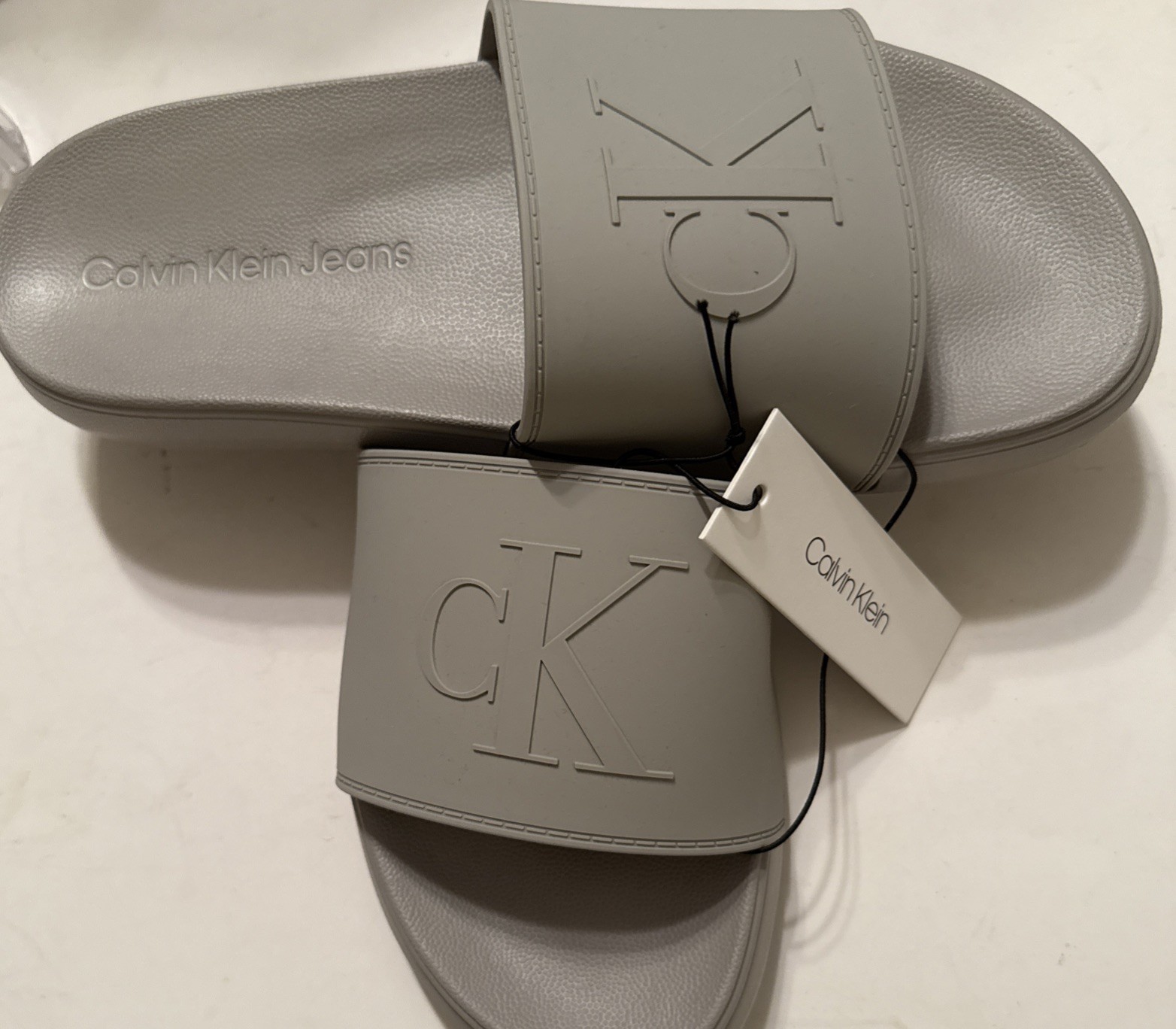 Calvin Klein -Men’s CMWINSTON Slide Sandal SIZE 10 M Light GRAY 050 New.