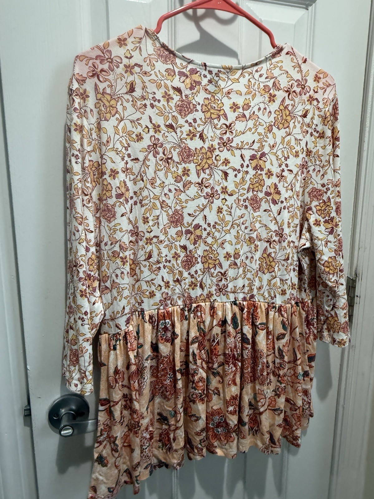 Torrid Floral Multicolor Tie-Front V-Neck 3/4 Sleeve Knit Rayon Blouse 1 boho