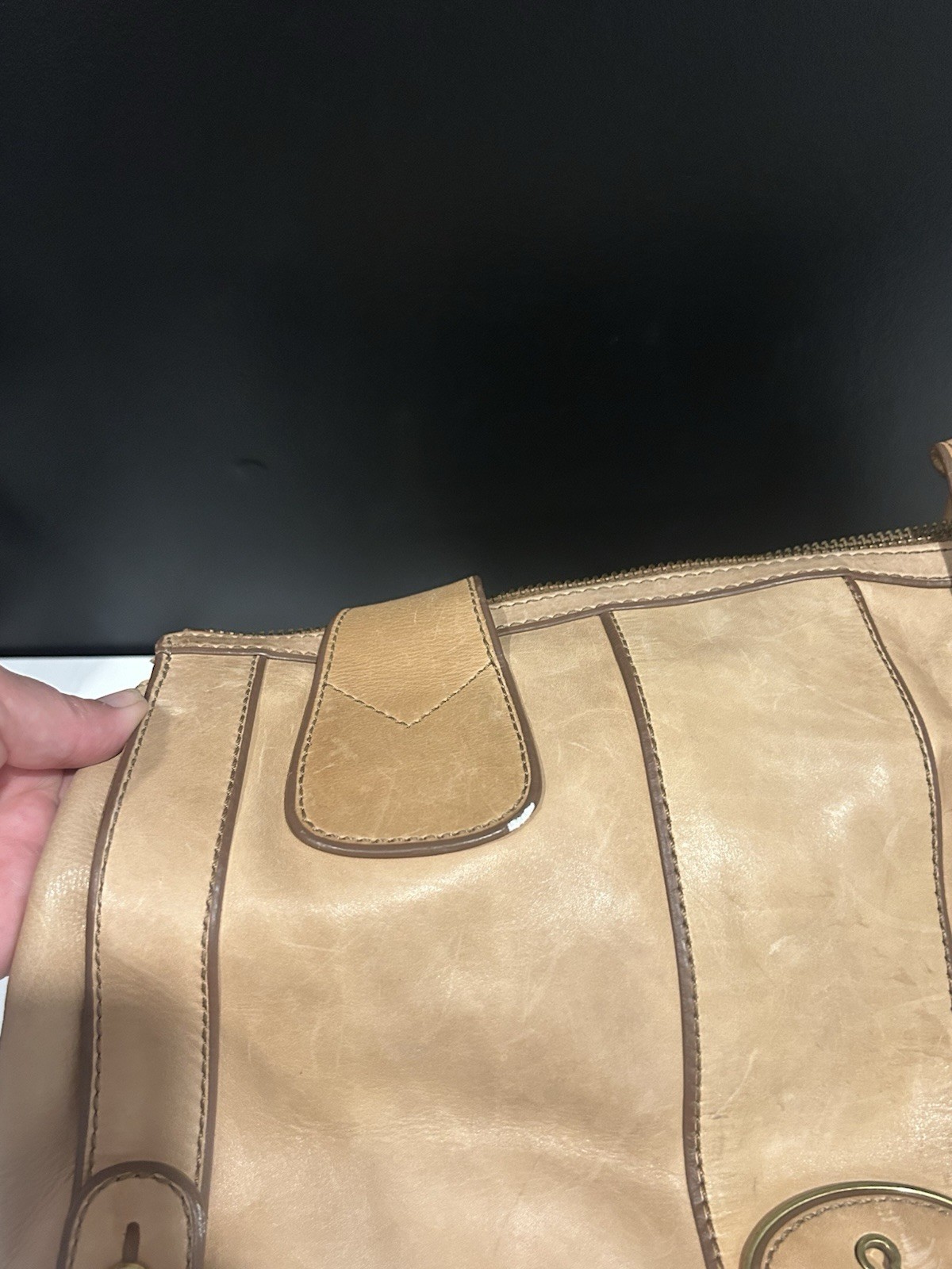 Vintage FOSSIL Reissue Tan Leather Satchel Shoulder Bag Purse Y2K Boho Key Charm