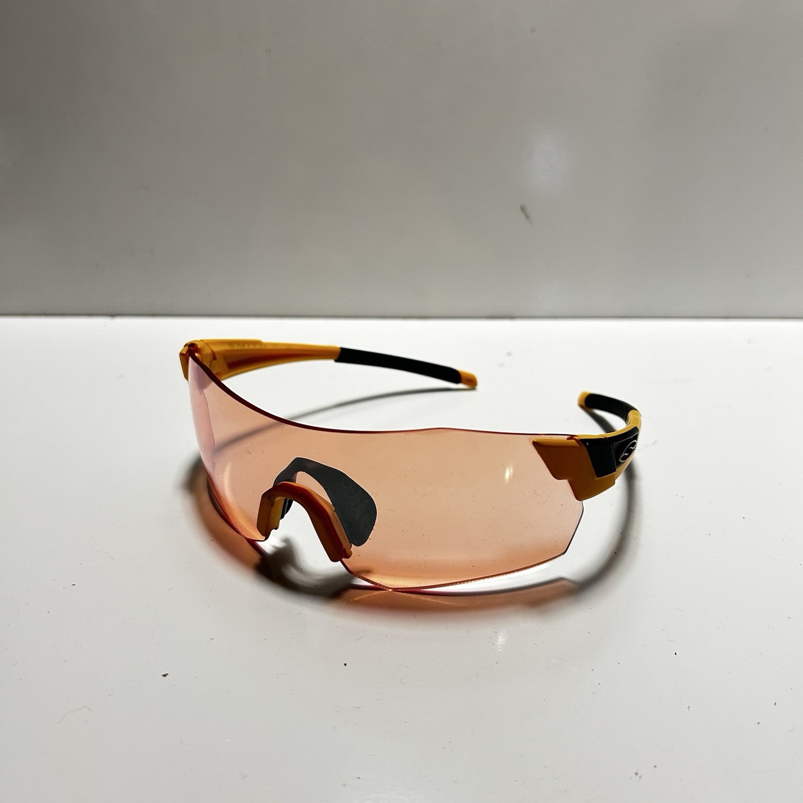 Smith Pivlock Arena Max Interchangeable Sunglasses Barely Used Mustard MT01