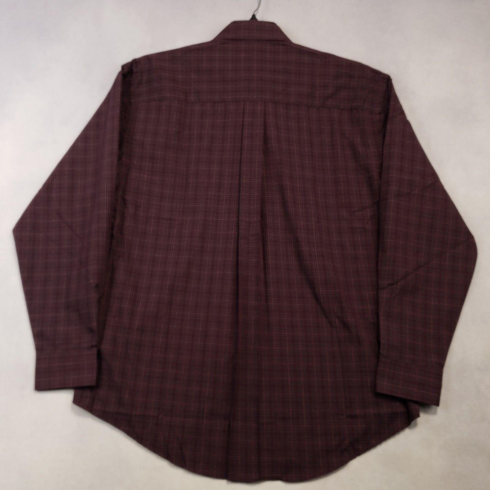 Van Huesen Button Down Shirt Men’s M 15-15.5 Plaid Wrinkle Free Broadcloth NEW