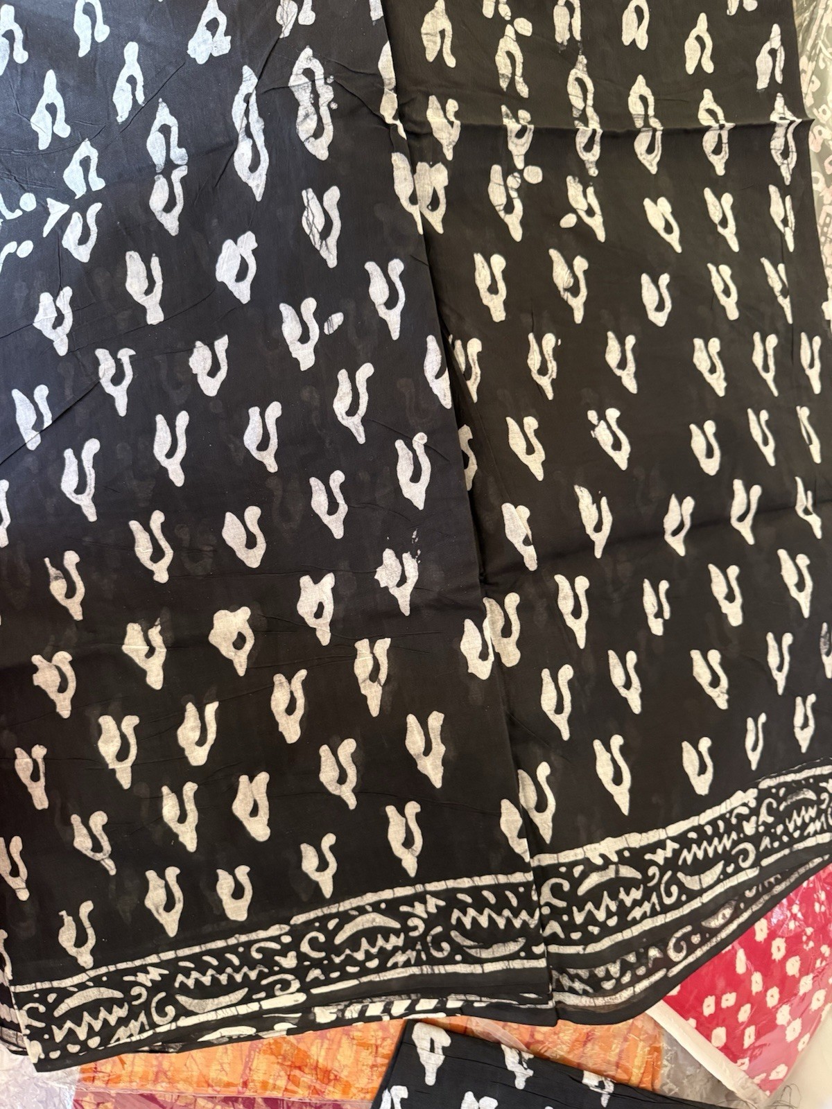 NEW 🆕, Cotton BATIK SAREE. ( Item#L2756 ) including blouse piece. Only $33