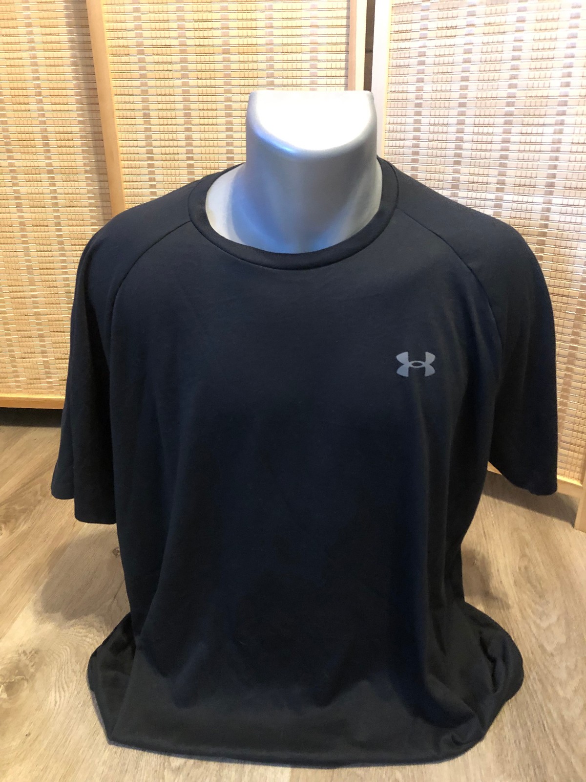 Under Armour Athletic Sportswear SS Men’s Shirt Black XL The Tech Tee Loose