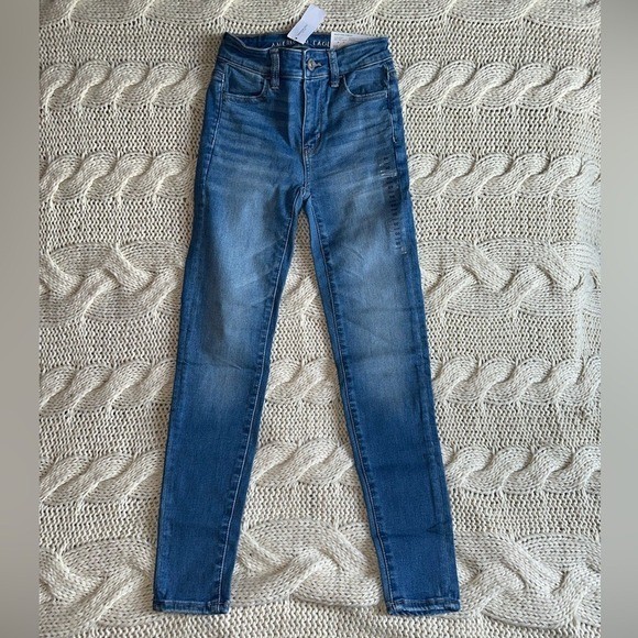 American Eagle high rise jegging NWT regular