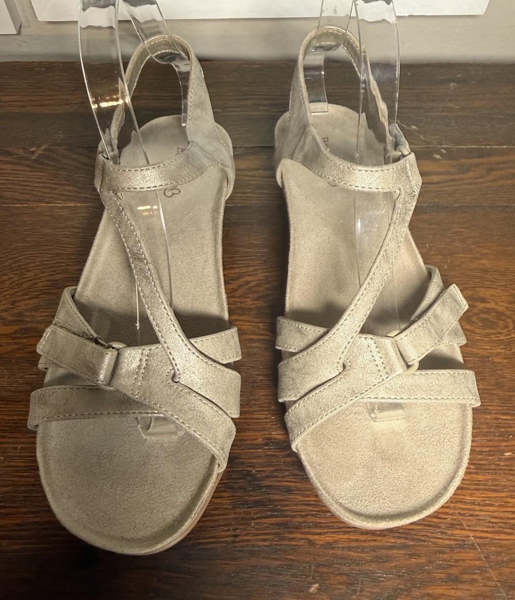 EUC Baretraps JAXEN Women’s TAUPE NUDE Comfort Sandals SZ 7.5