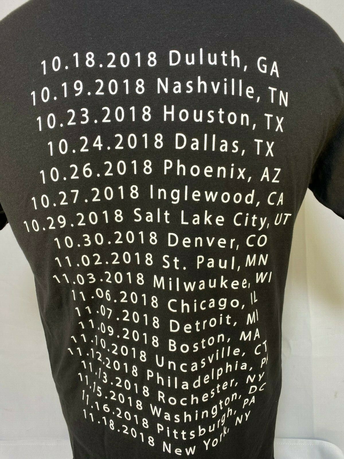 Idina Menzel T-SHIRT tour 2018 FACE FROZEN The Wicked NEW!!!