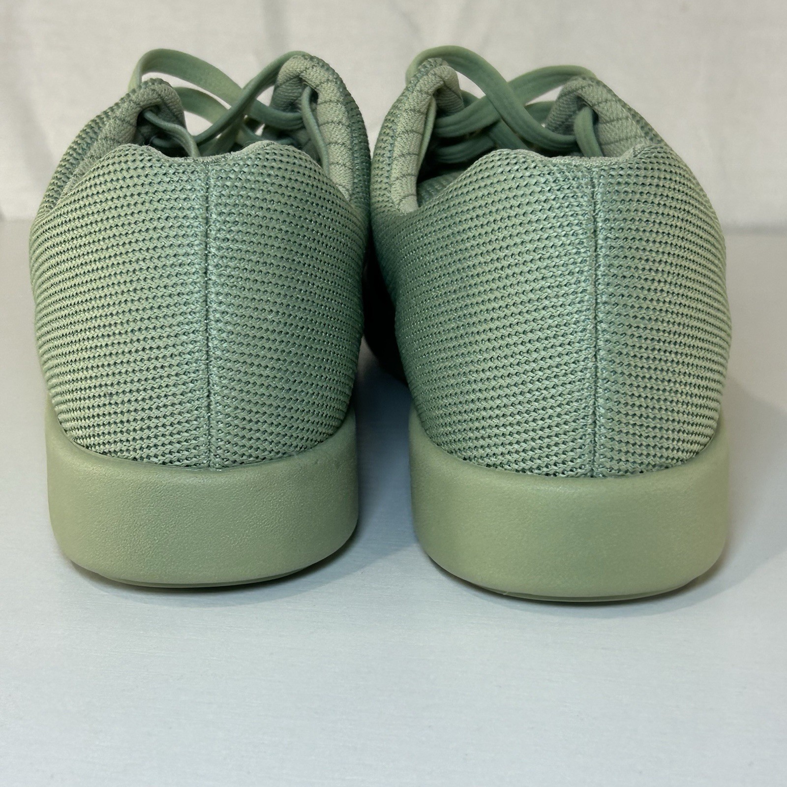 ATOMs Model 000 Walking Shoes Men US 8.75/ Women US 10.25 Olive Green Atoms