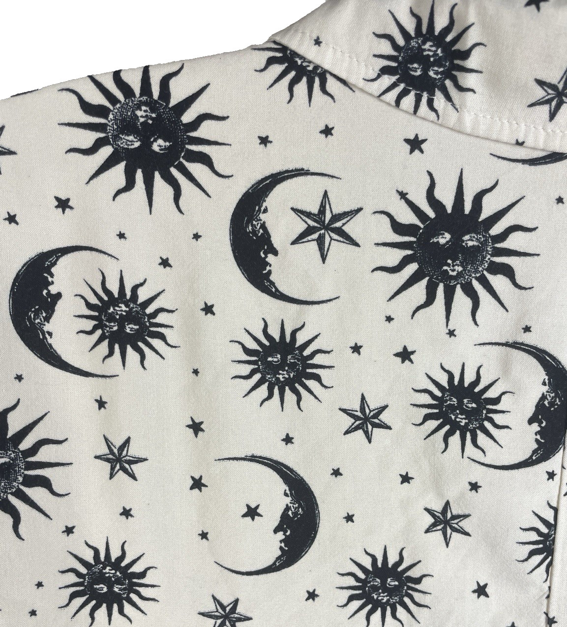 Hot Topic S Celestial Moon Star Crop Button Up Whimsigoth Boxy Goth Shirt Small