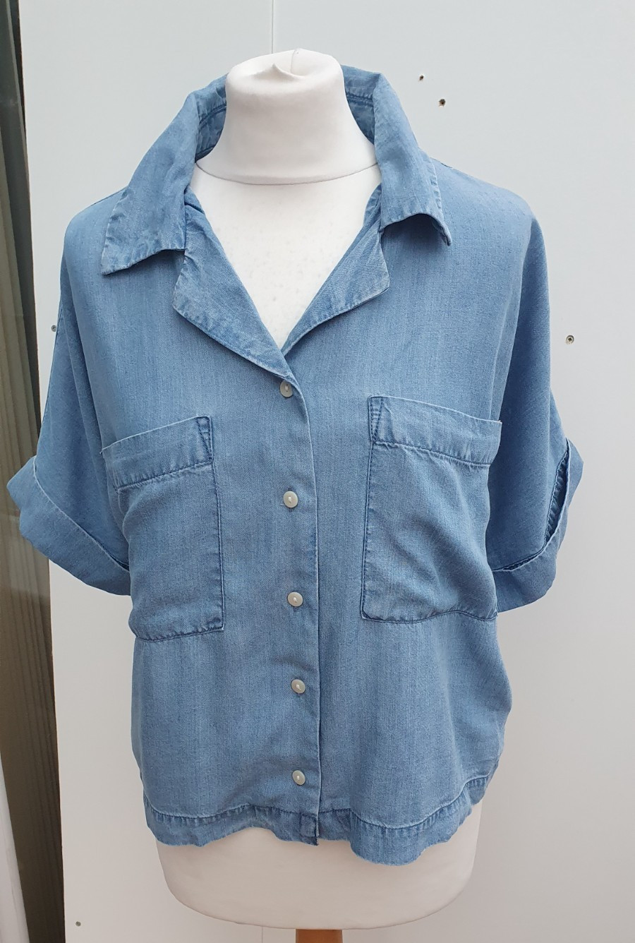 Dannii Minogue Shirt Short Sleeve Tencel Revere Blue New Size 10 Petite