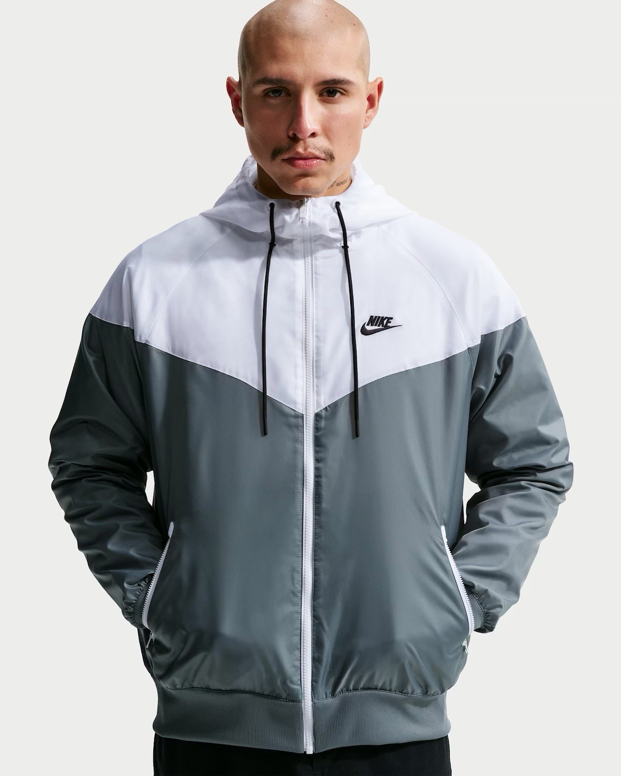 Nike Windrunner Windbreaker Jacket Hoodie Full Zip Gray White Men’s L DA0001-084