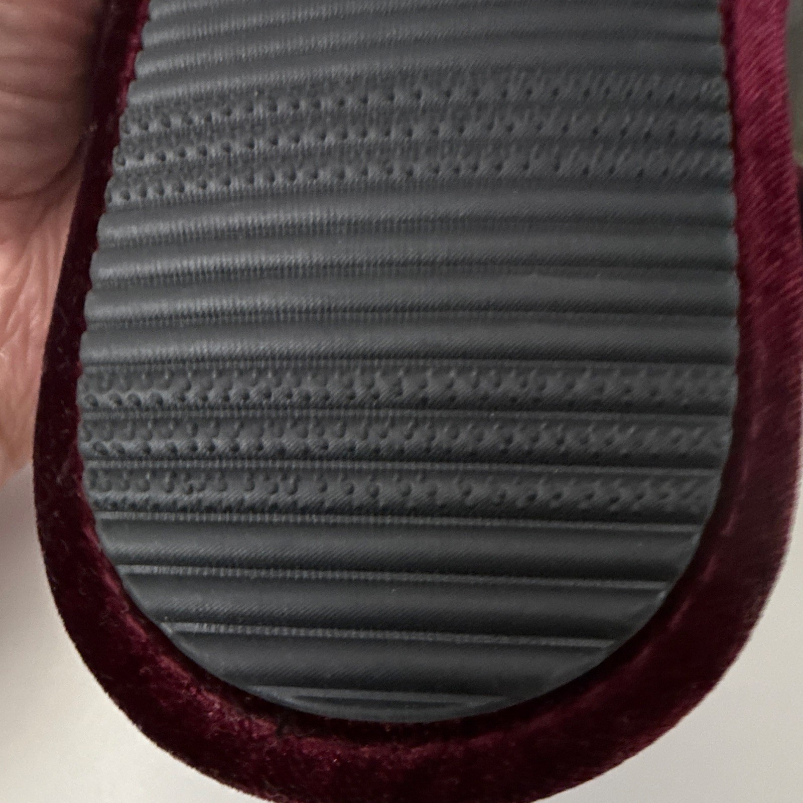 Dearfoams Burgundy Velour Slide Slippers Women’s US 9-10 EU 40-41