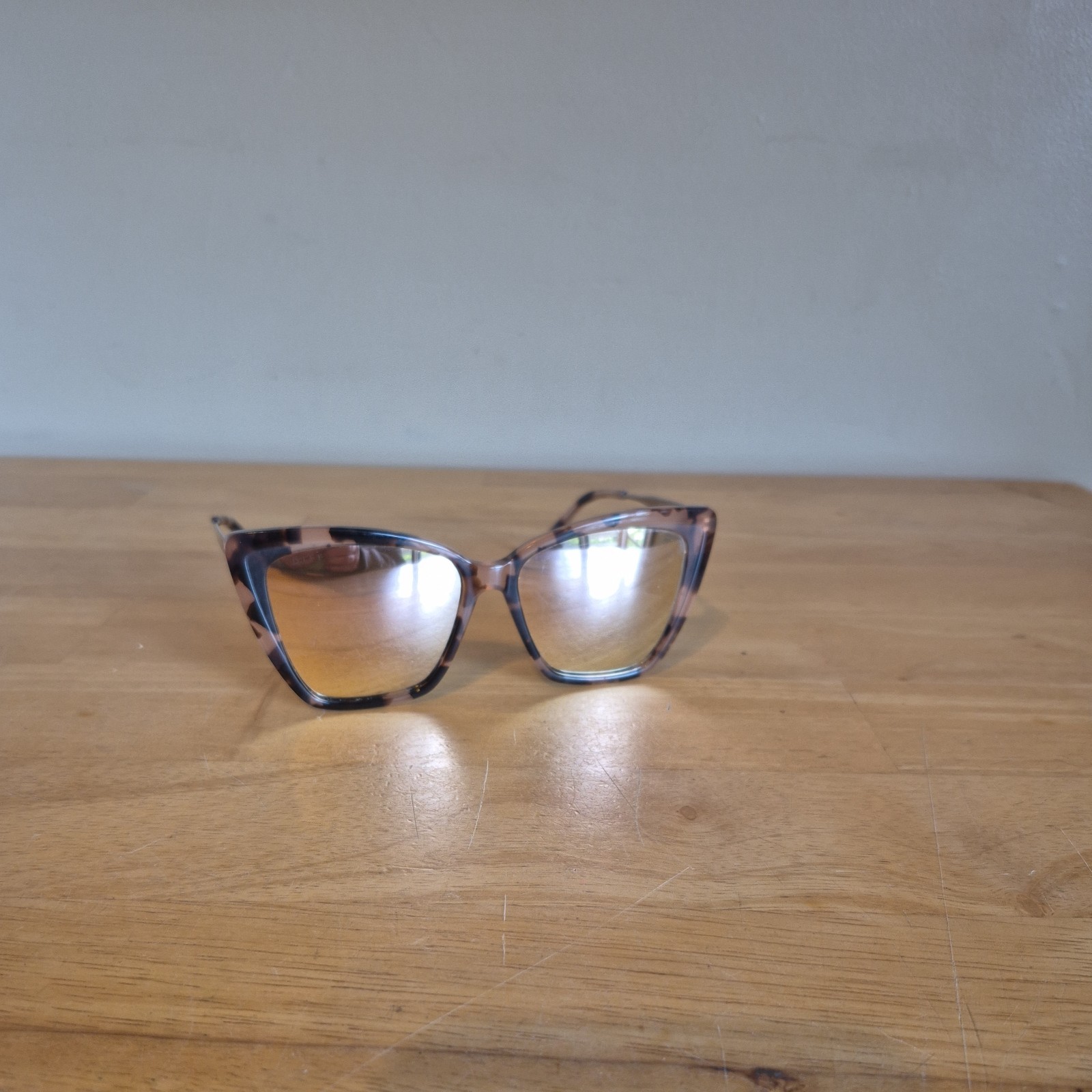 DIFF Mirror Sunglasses Becky II HM-TF30P Pink Tortoise Cat Eye Frame