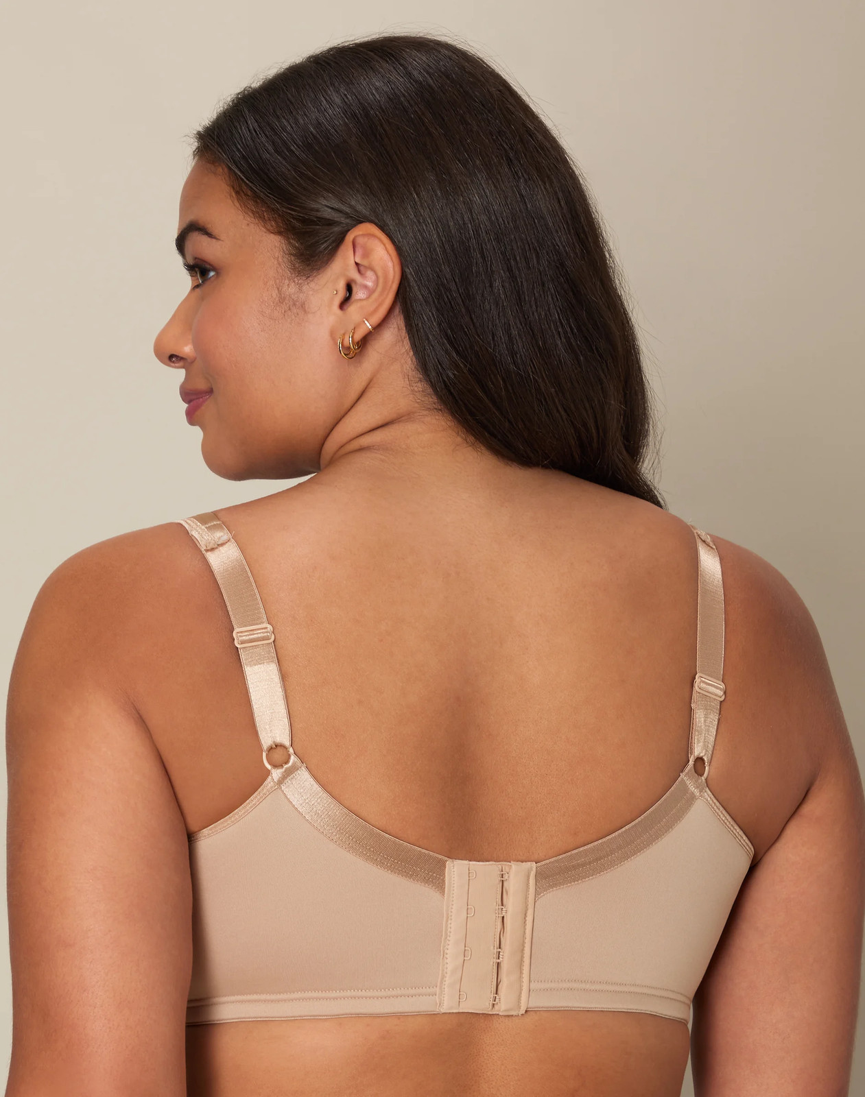 Playtex 18 Hour Silky Soft Smoothing Cool & Breathable Wireless Bra, 2-Pack