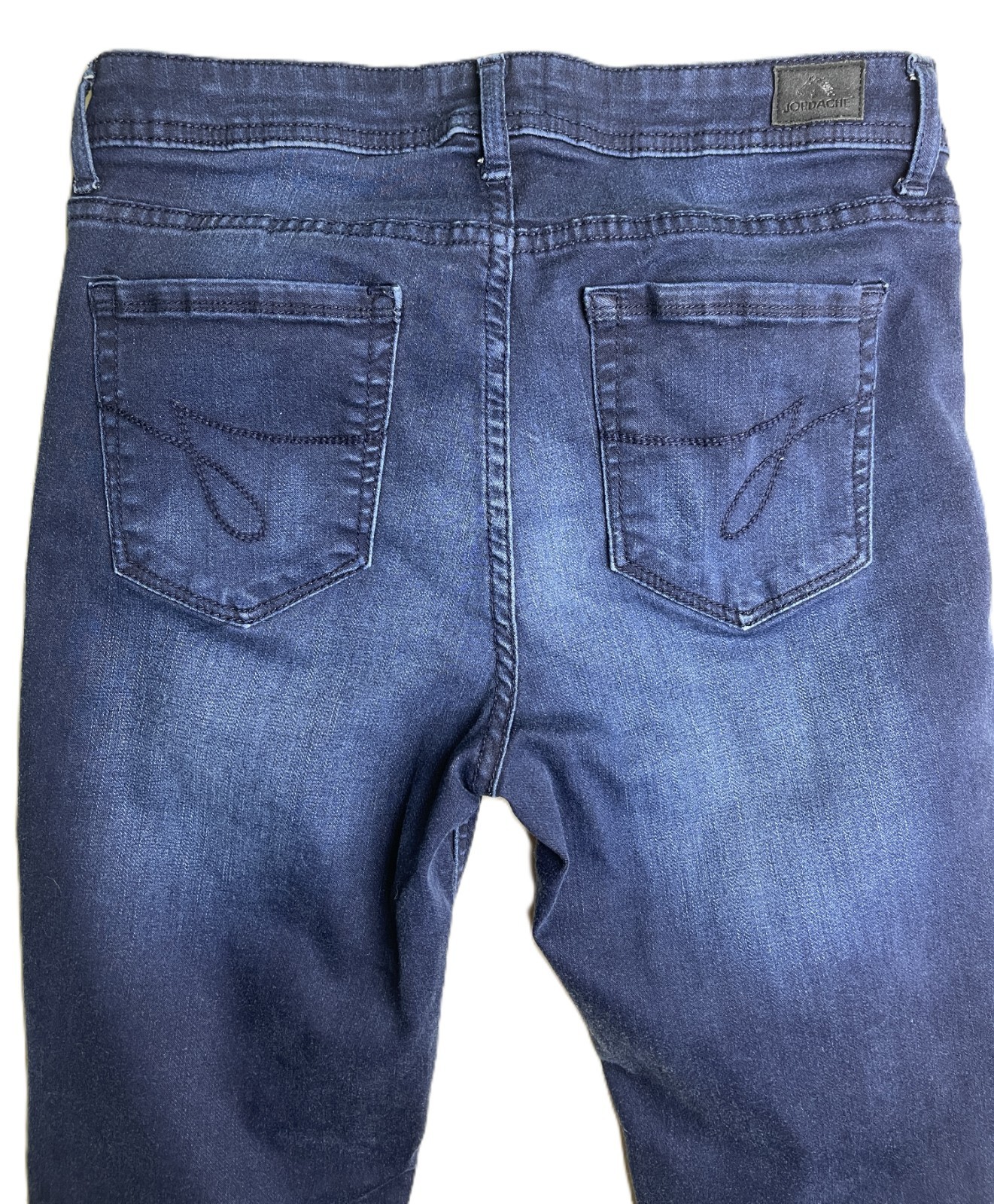 Jordache Jeans Womens Boot cut, Sz 8, dark wash denim, stretch waist, thigh fade
