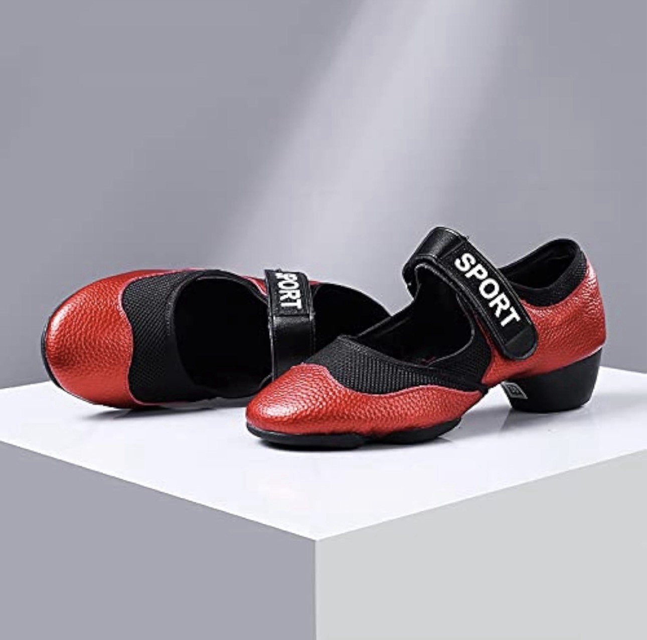 Womens Dance Practice Shoes Closed Toe Split Sole $45.55 Size 8.5 RED/BLACK