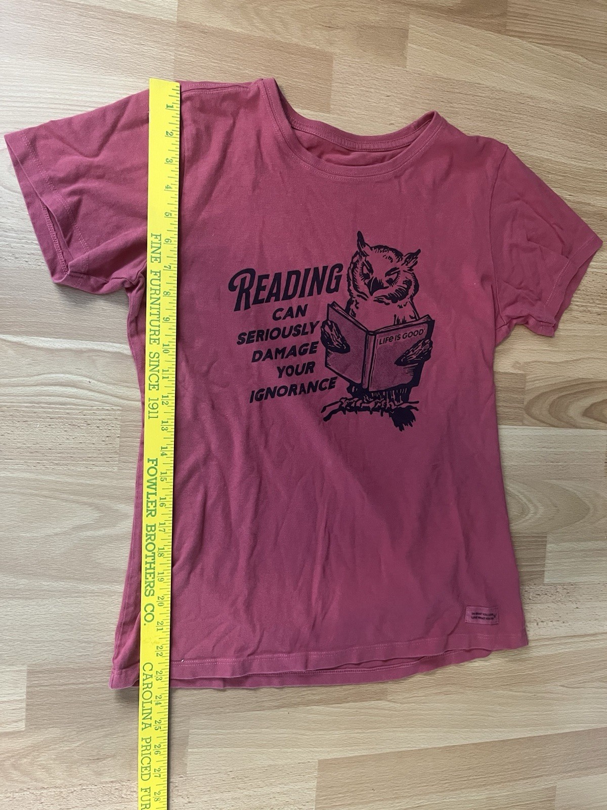 Life Is Good Women’s Pink Graphic Owl Books Crew Neck Short Sleeve T-Shirt S