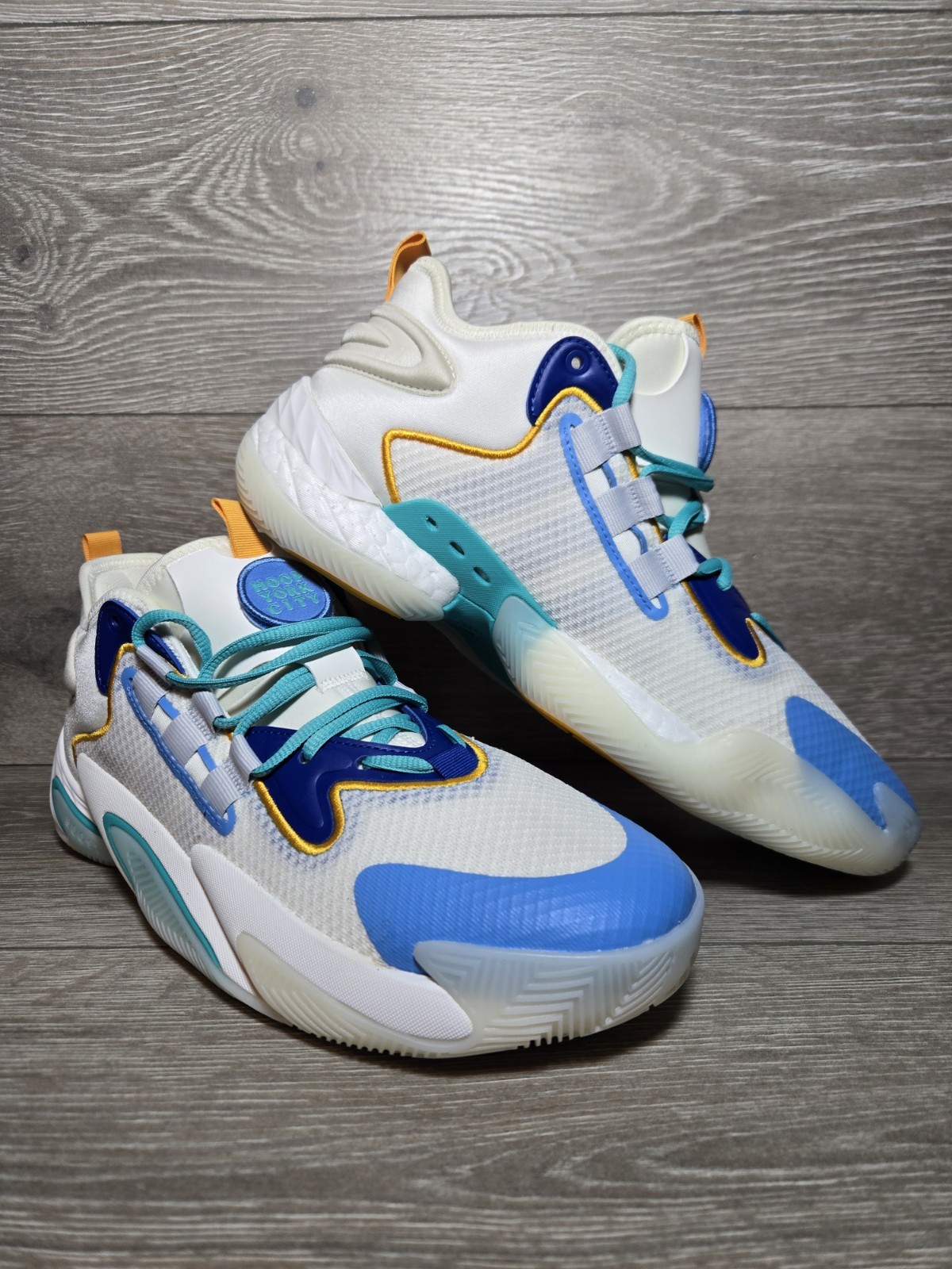 Adidas Basketball BYW Select SMU IF4285 Cream White Blue Hoop York City Mens 9.5
