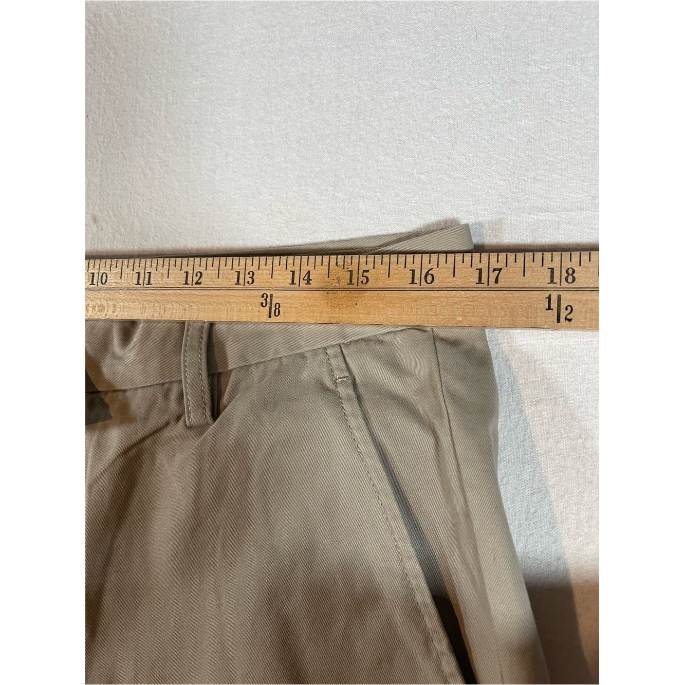 Banana Republic Dawson Chino 32×30 Relaxed Fit Men’s Tan Straight-Leg 100%Cotton