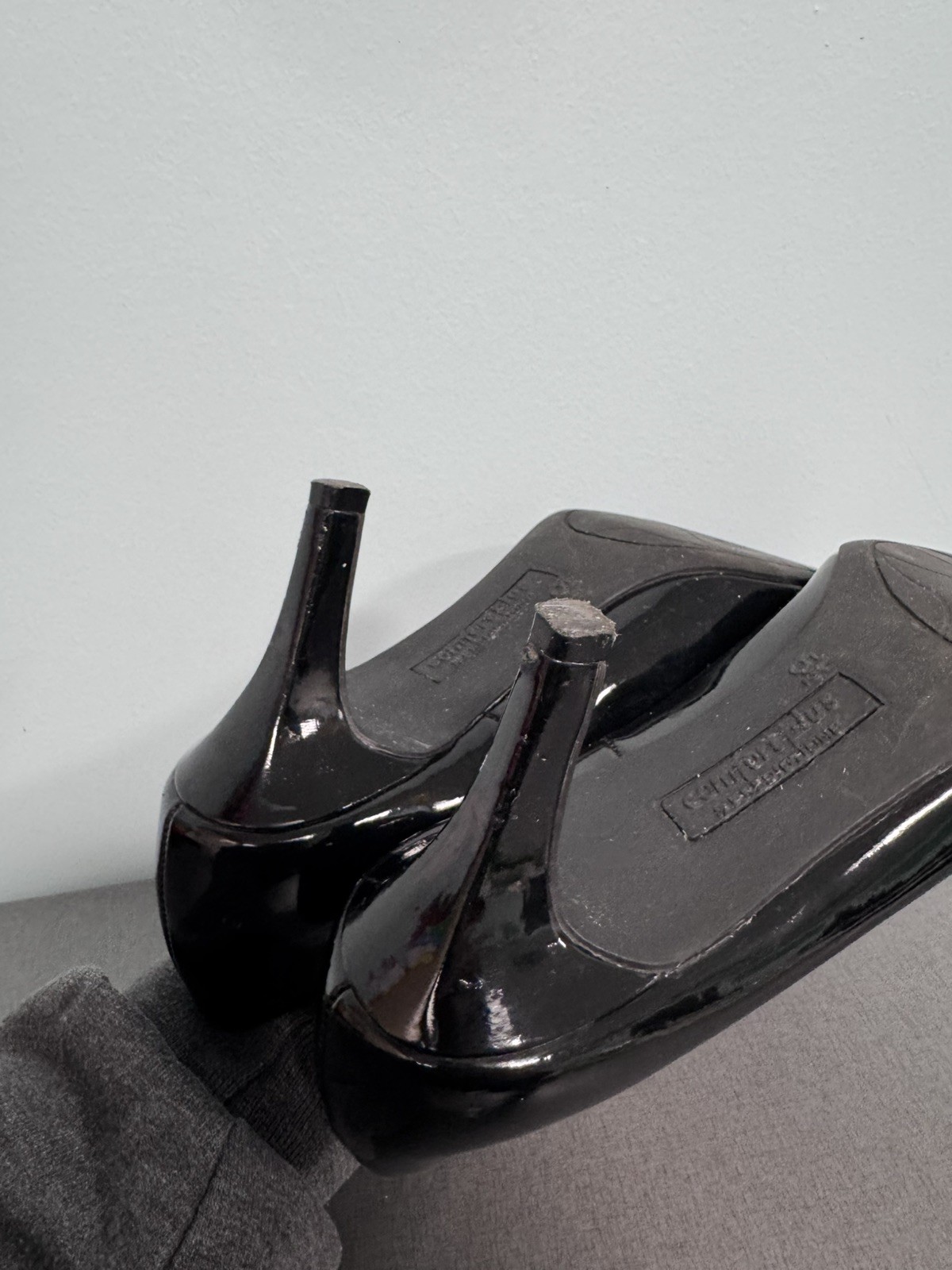 Comfort Plus by Predictions Black Patent Mid Heel Pumps Size 5.5