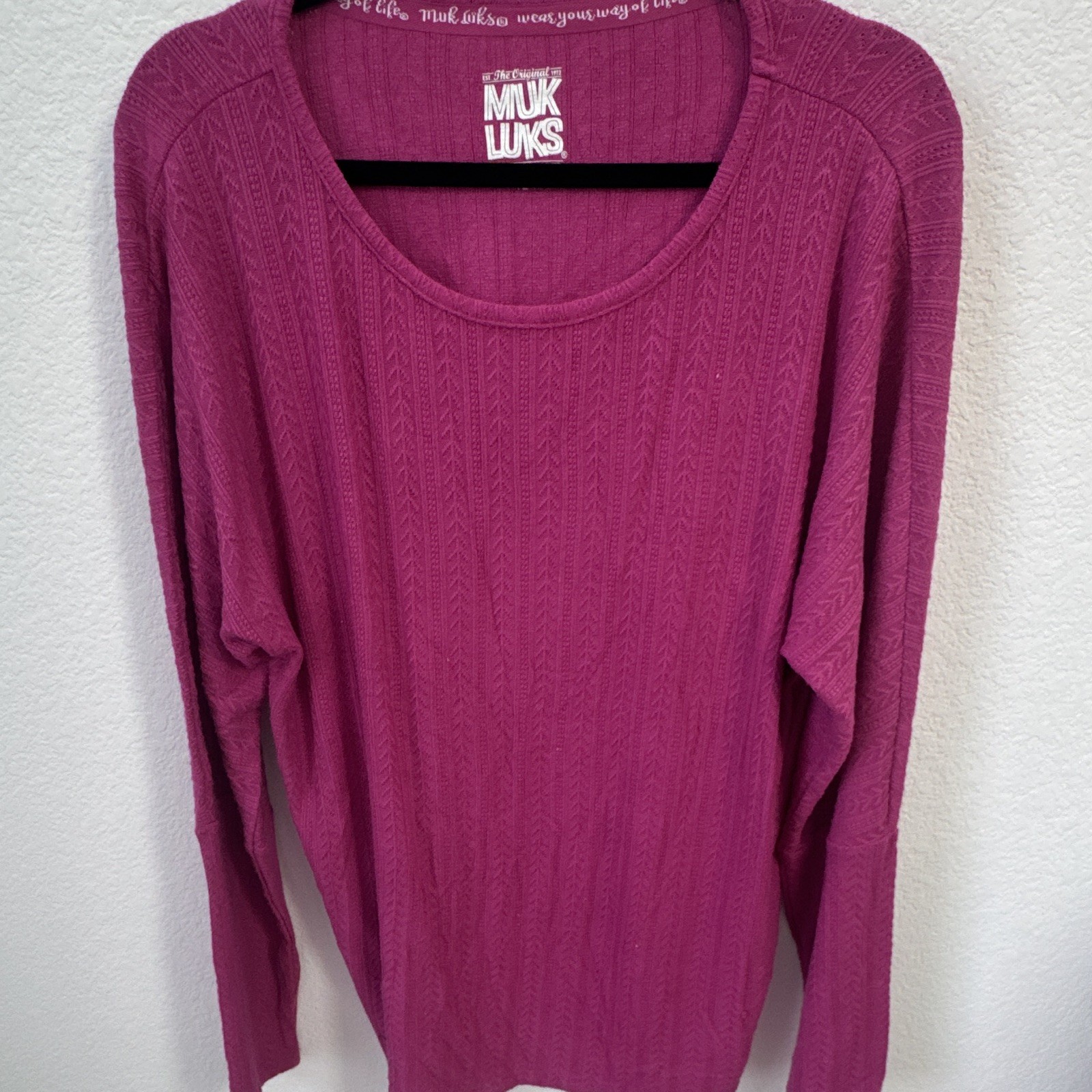 Muk Luks Women’s Purple Acrylic Knit Scoop Neck Long Sleeve Sweater TL