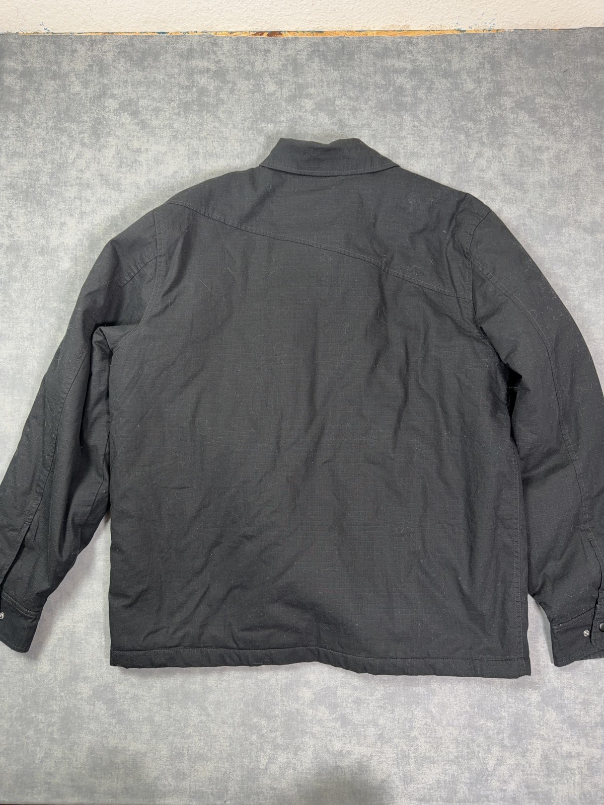 Volcom Jacket Mens Large Black Quilted Canvas Snap Front Pockets Lined Warm