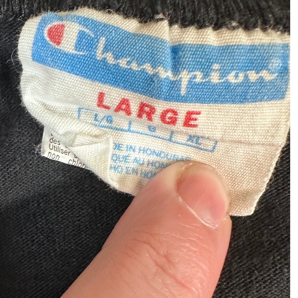Champion Heritage Black T-Shirt Pink Chenille Script Logo Mens Large GT19 BKC