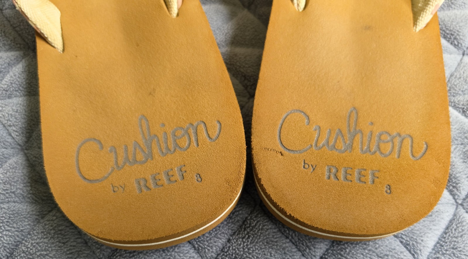 Size 8 REEF Cushion Sandals Tan with Animal Print