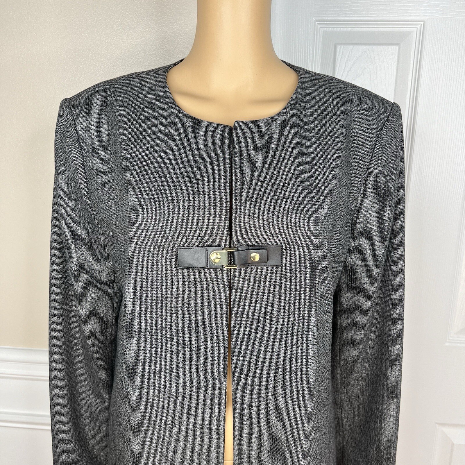 Calvin Klein Polyester Rayon Spandex Blazer Size 10 Gray Collarless Mid Length