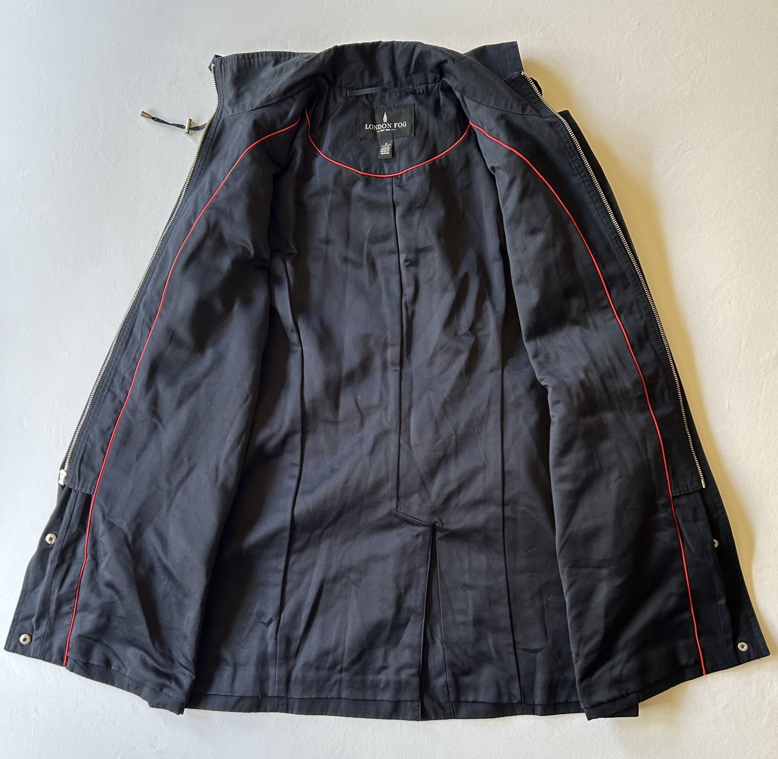 London Fog Women’s Navy Blue Hooded Raincoat Size S Belted Zip Snap Front