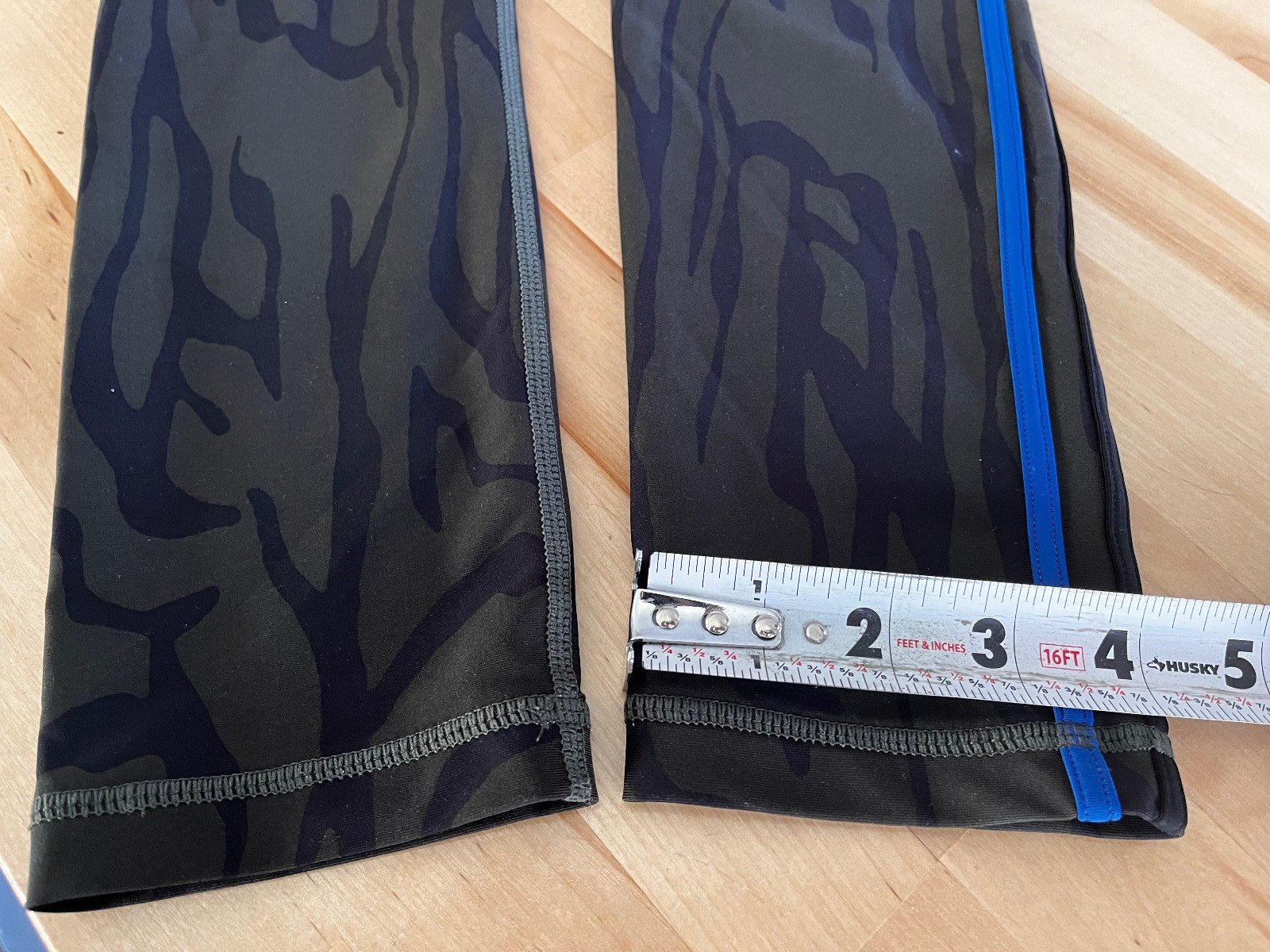 The Upside Midnight Tiger High Rise Yoga Pants Revolve Army Green Black Size 6